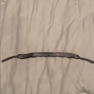 Vineyard Vines Sunglass Strap